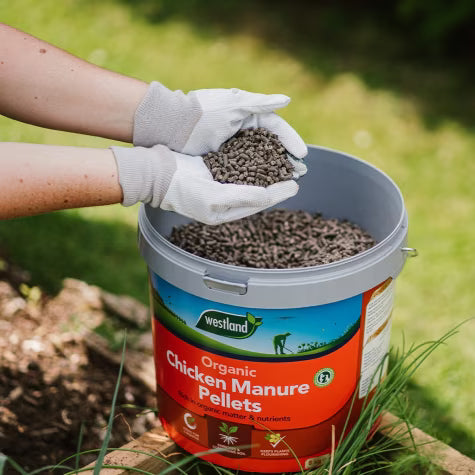Organic Chicken Manure Pellets 8kg Tub