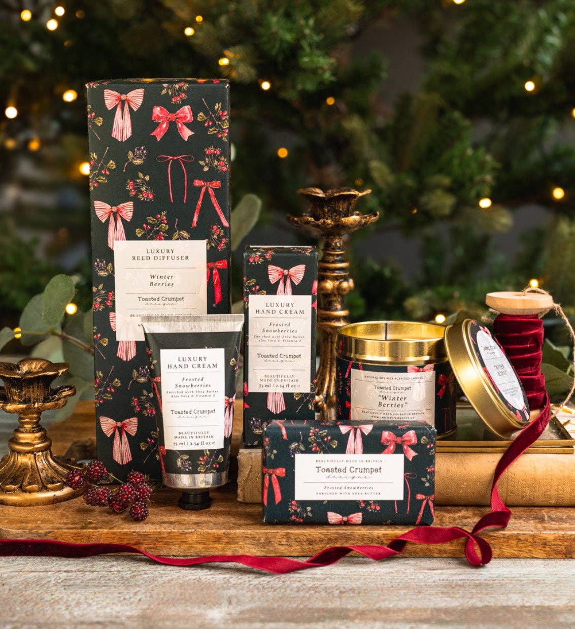 Winter Berries Diffuser (Bows & Berries)